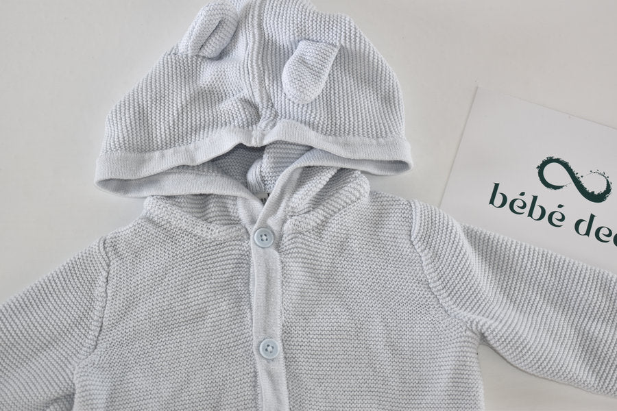 Knitted hooded cardigan with bear ears