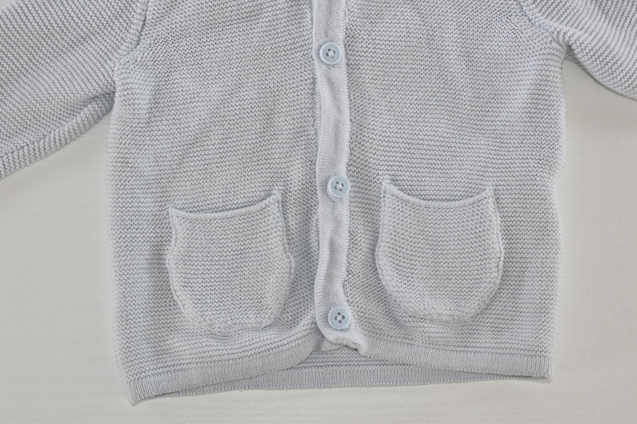 Knitted hooded cardigan with bear ears
