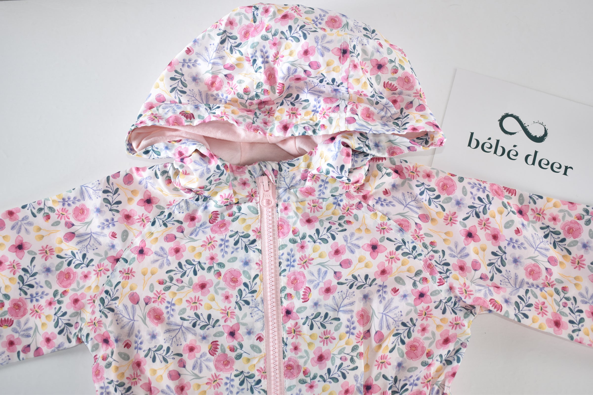 Floral hooded jacket
