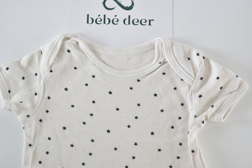 Set of 4 patterned bodysuits