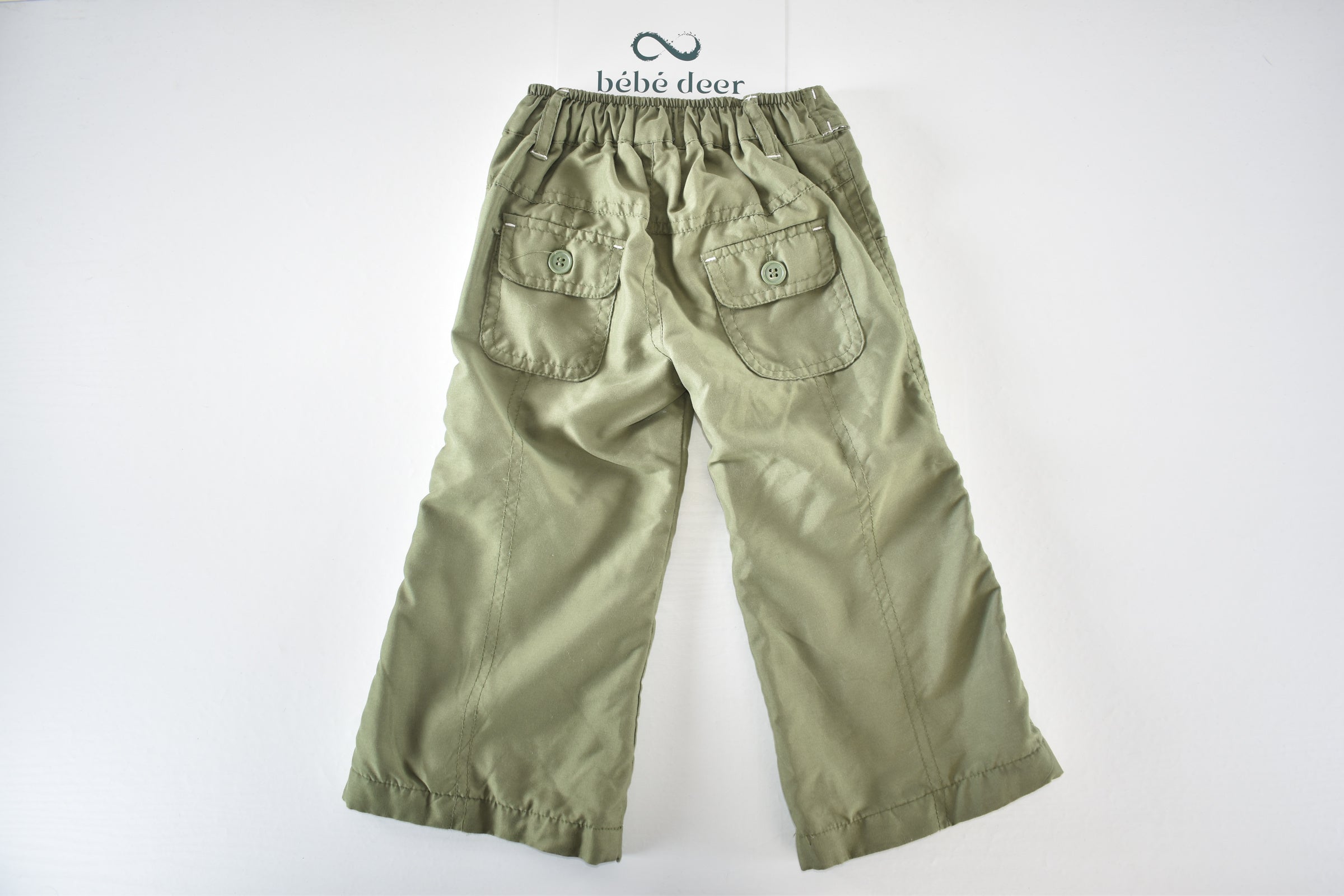 Lightweight cargo trousers with belt