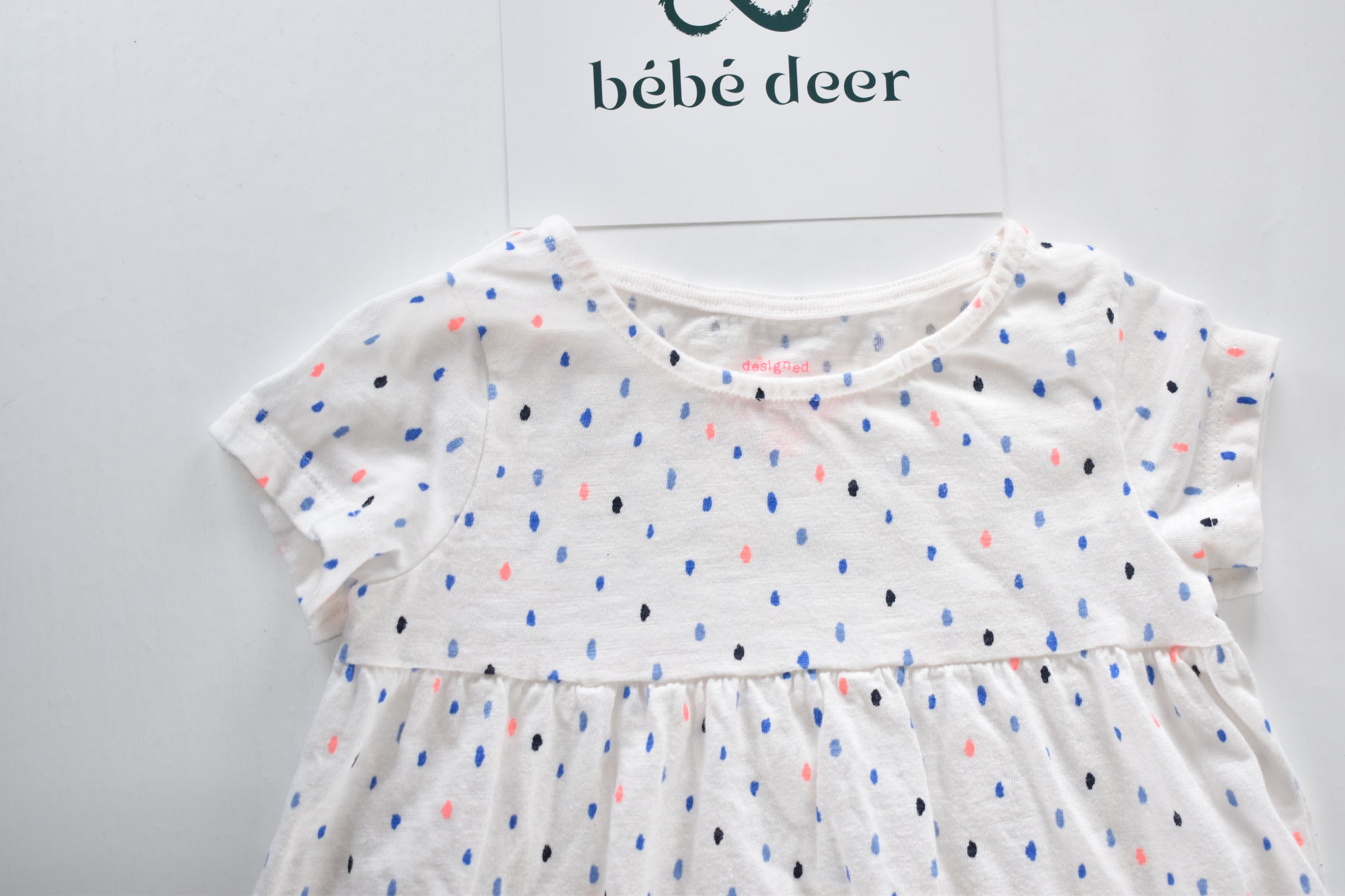 Robe légère à pois