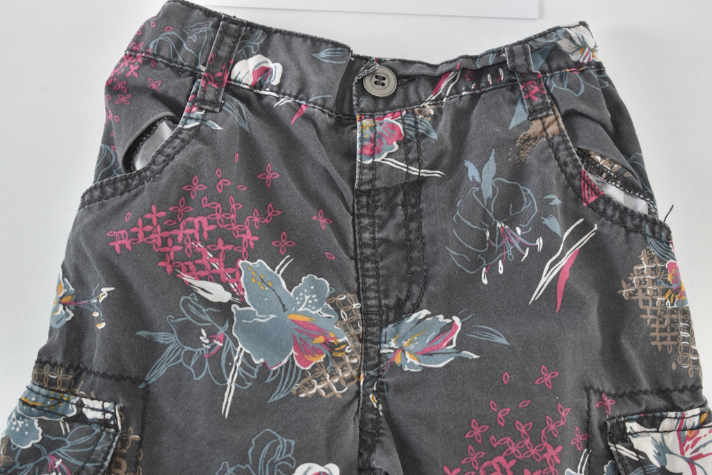 Floral cargo shorts