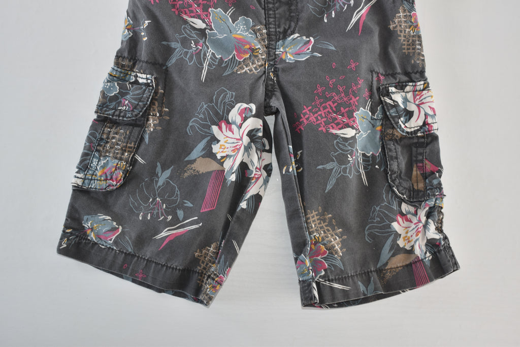 Floral cargo shorts