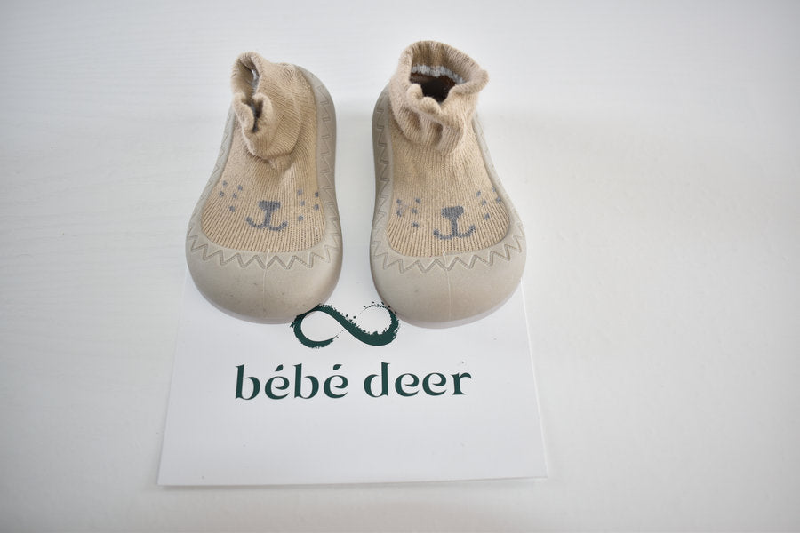 Bear sock shoes with soft soles