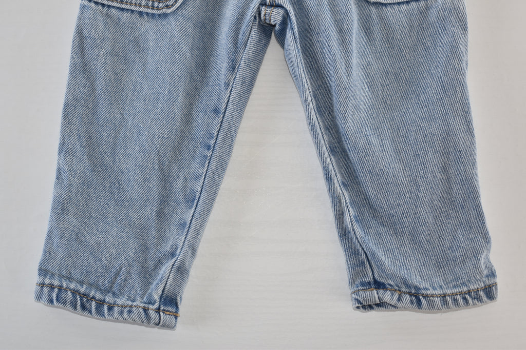 Light wash butterfly embroidered jeans