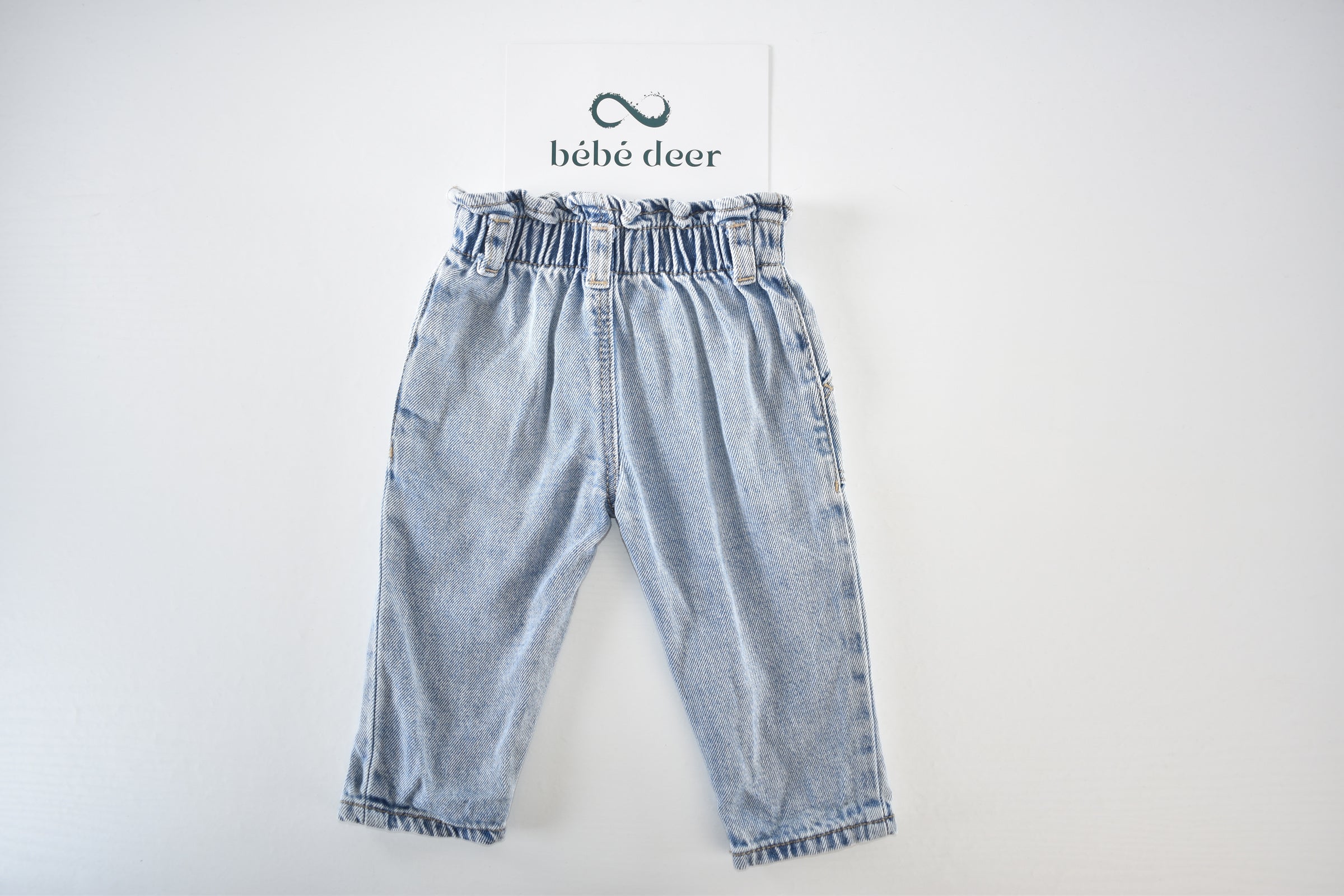 Light wash butterfly embroidered jeans