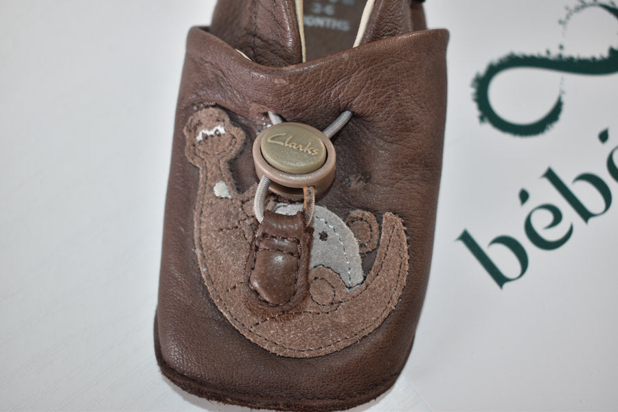 Prewalker shoes with dinosaur