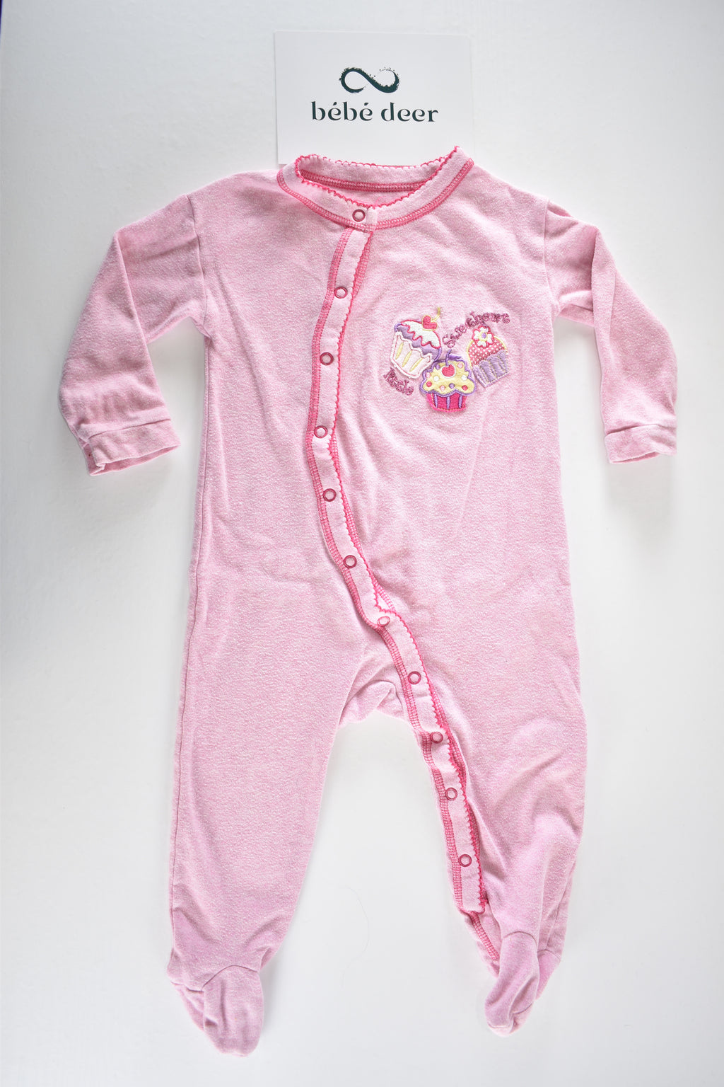 Sleepsuit with cupcake embroidery