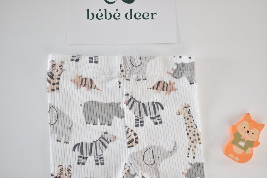 Trousers with safari animal print