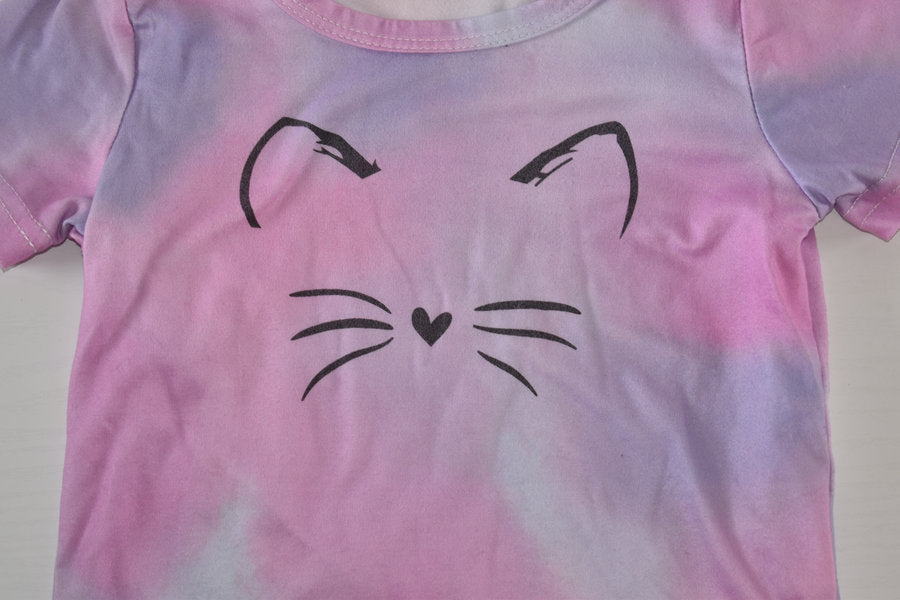 Pastel cat face t-shirt