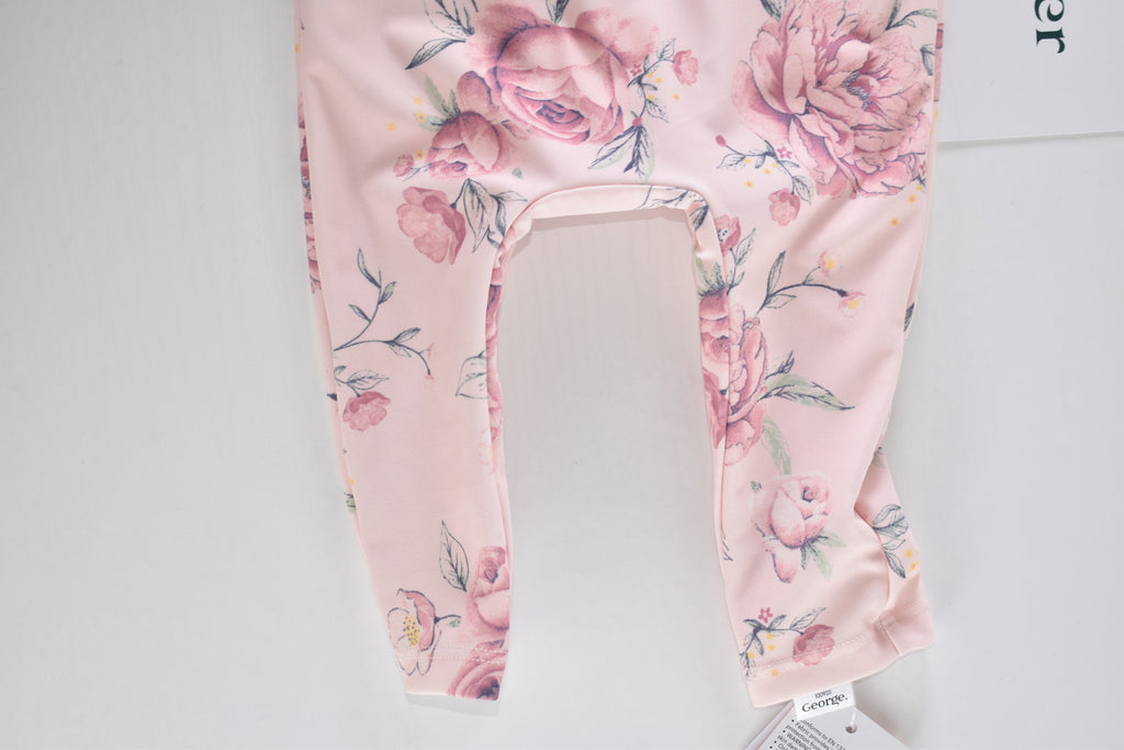 Floral UPF 40+ swimsuit & sun hat set new with tag