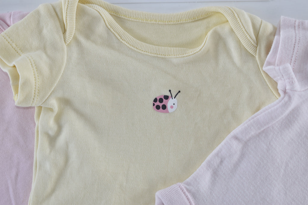 Set of 3 short-sleeved bodysuits