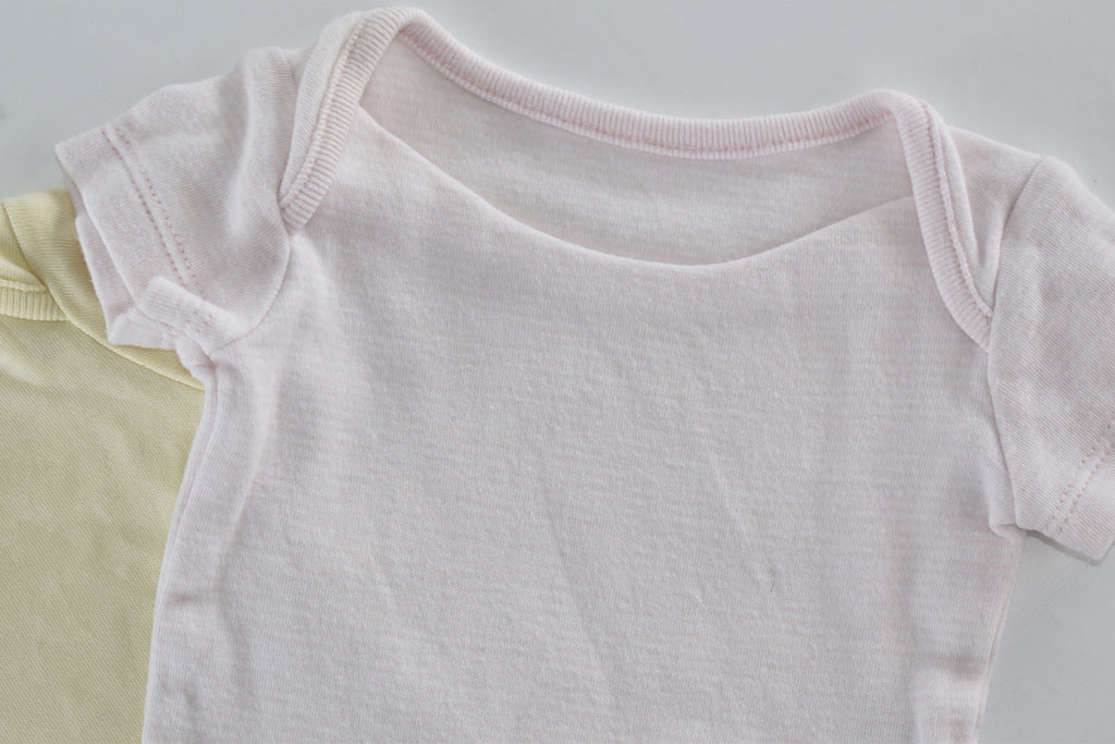 Set of 3 short-sleeved bodysuits