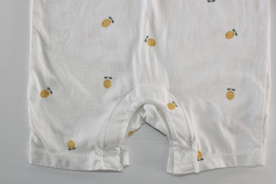 Romper with lemon print