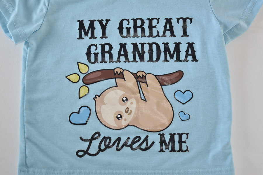 "My great grandma loves me" top