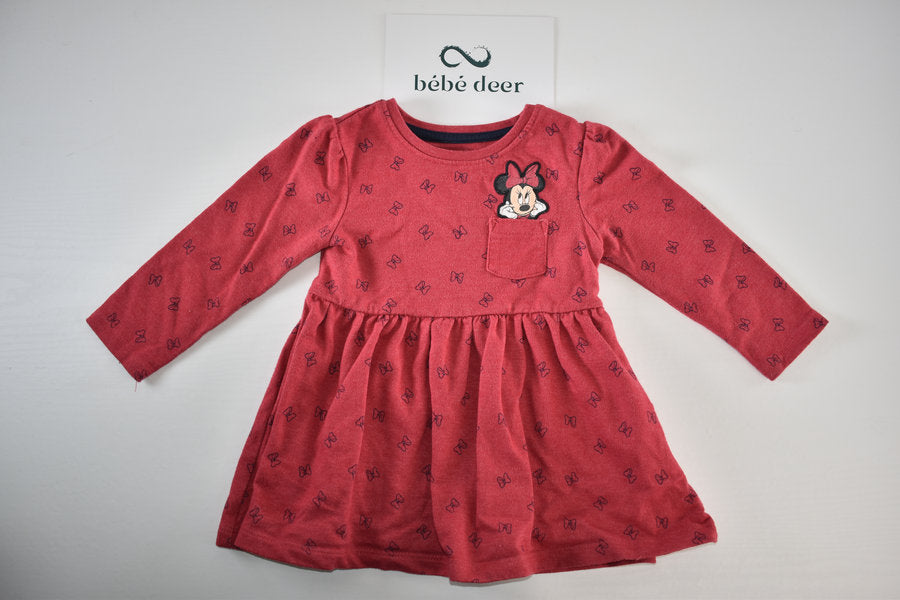 Soft red dress with front pocket