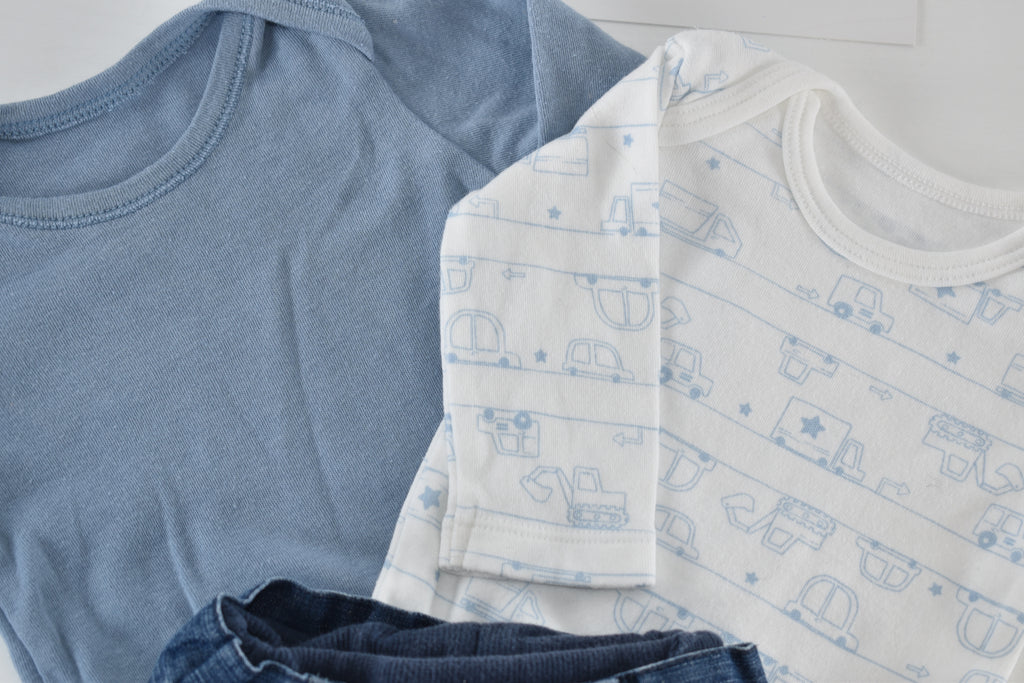 Set of 2 bodysuits & denim trousers