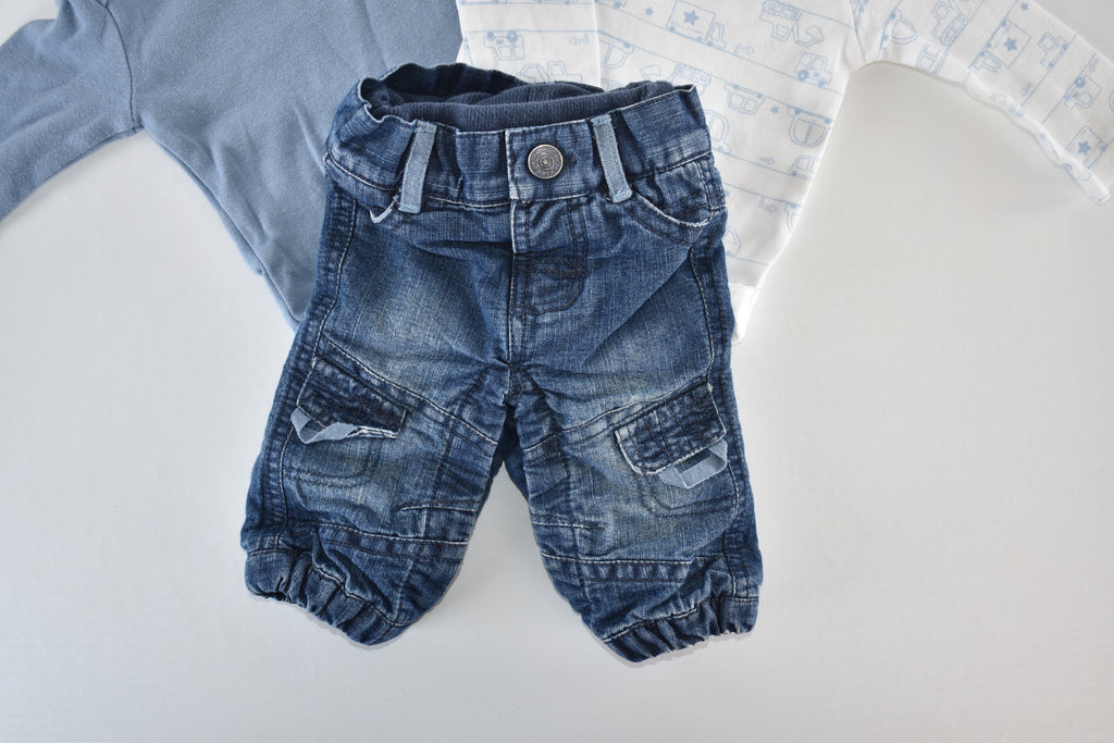 Set of 2 bodysuits & denim trousers