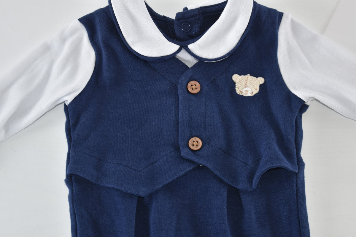 Smart bear outfit
