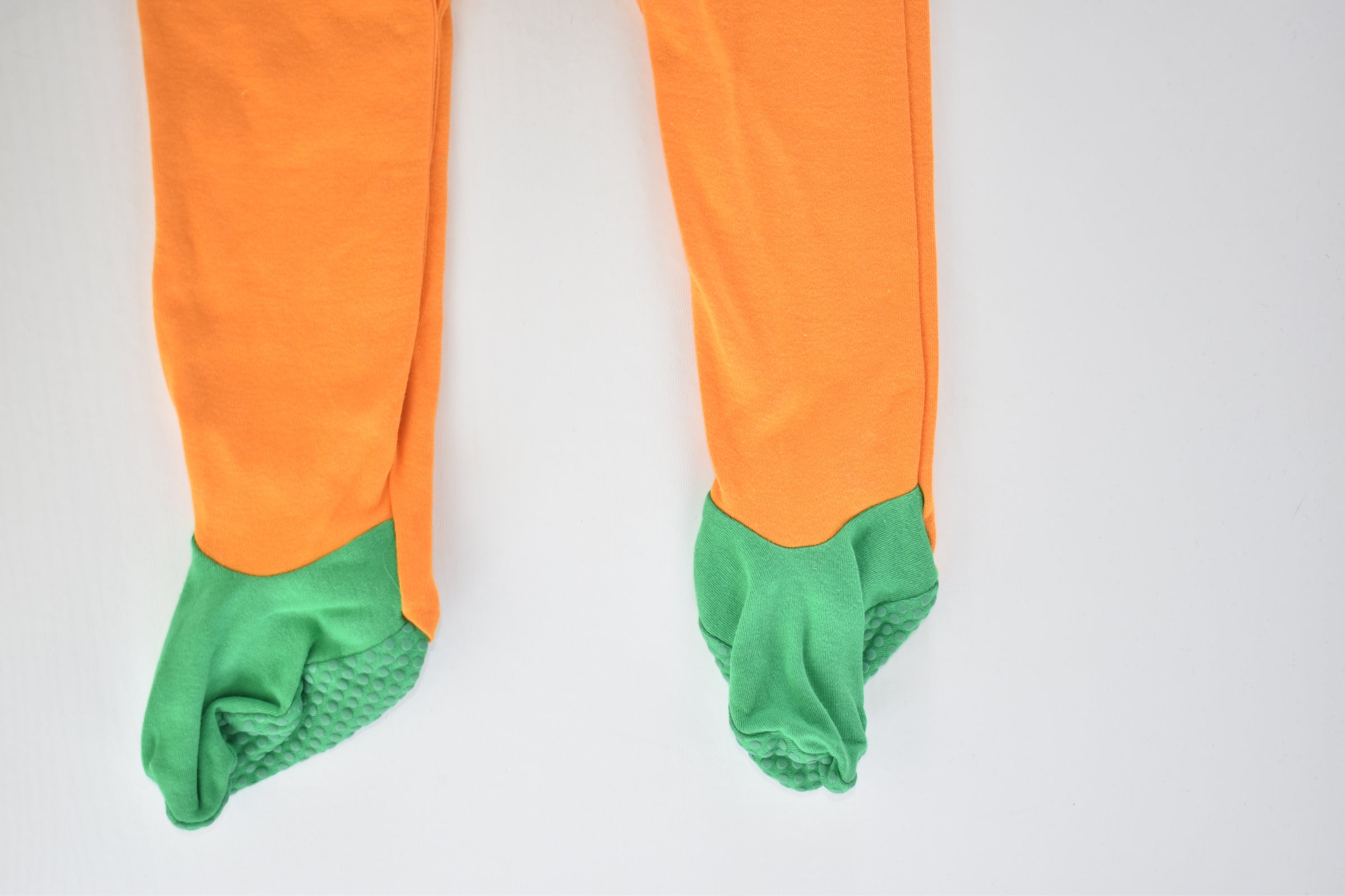 Halloween pumpkin sleepsuit with matching pumpkin hat