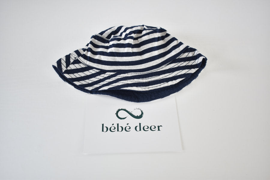 Striped sun hat with star detail 12/18 months