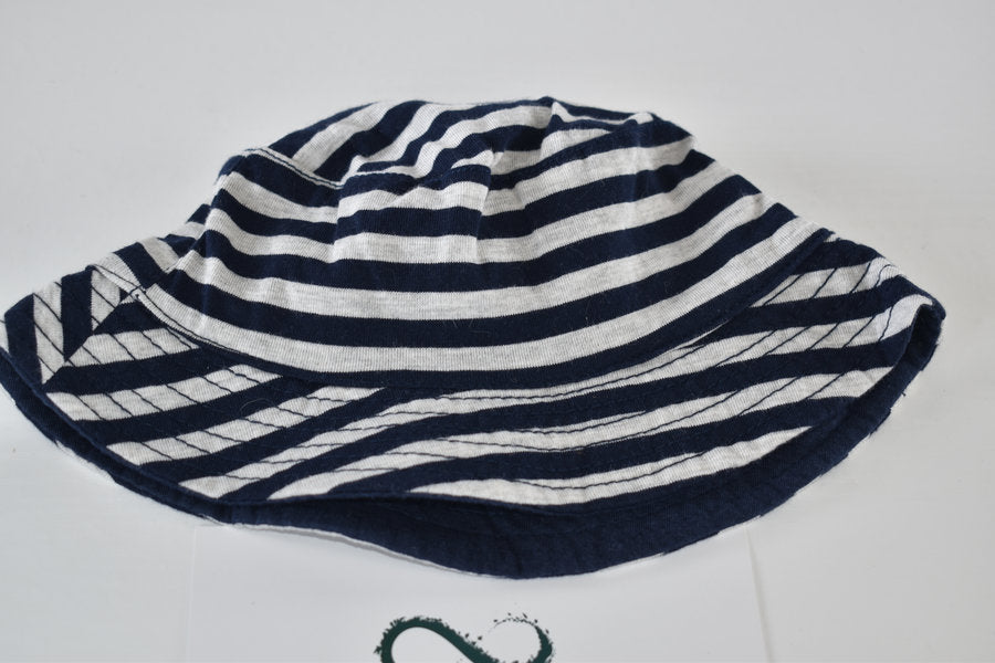 Striped sun hat with star detail 12/18 months
