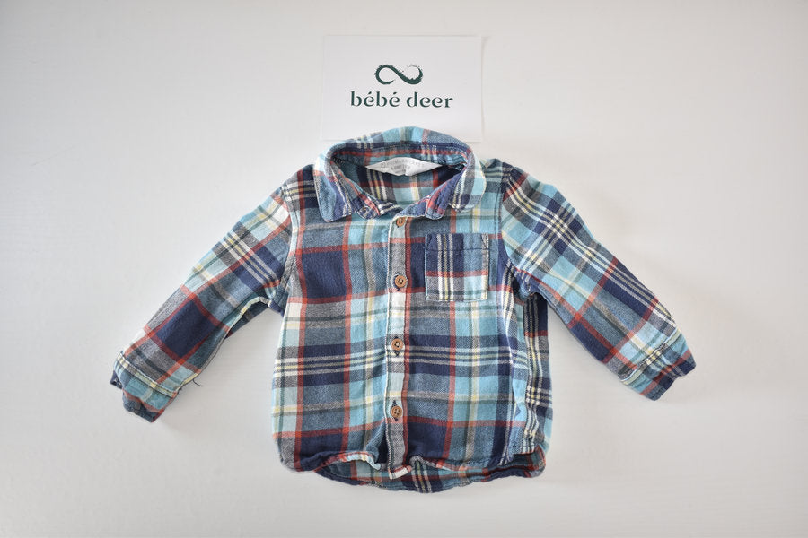 Checked shirt with front pocket
