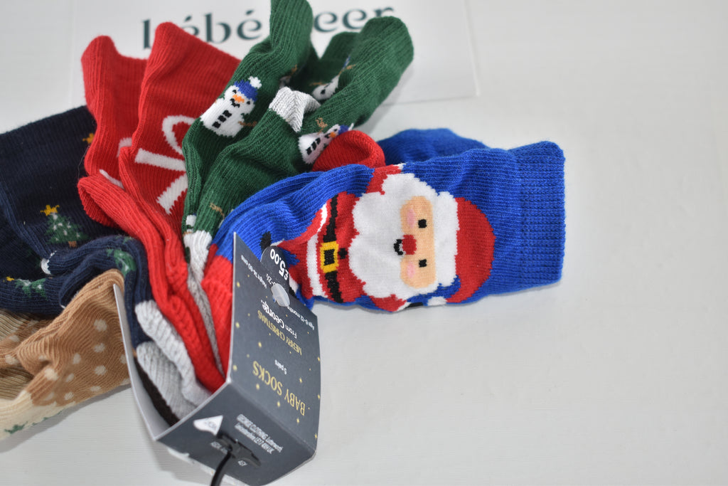 Christmas baby socks new with tag