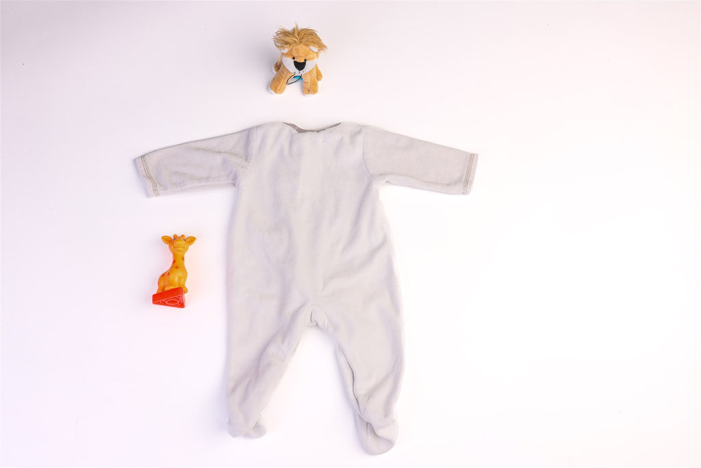 Thick white and brown sleepsuit with prints