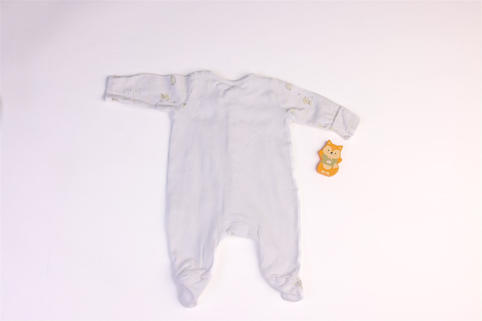 White Animal and Nature sleepsuit