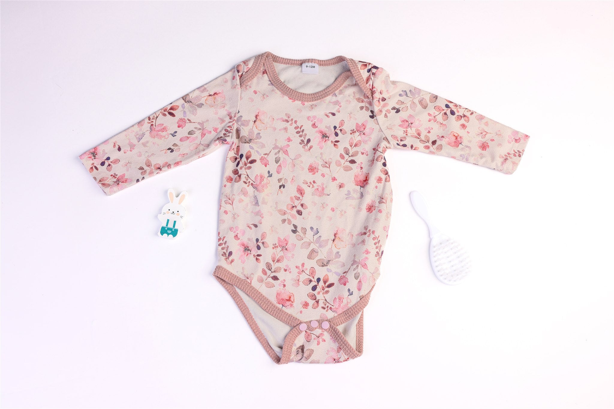 Long-sleeved floral bodysuit