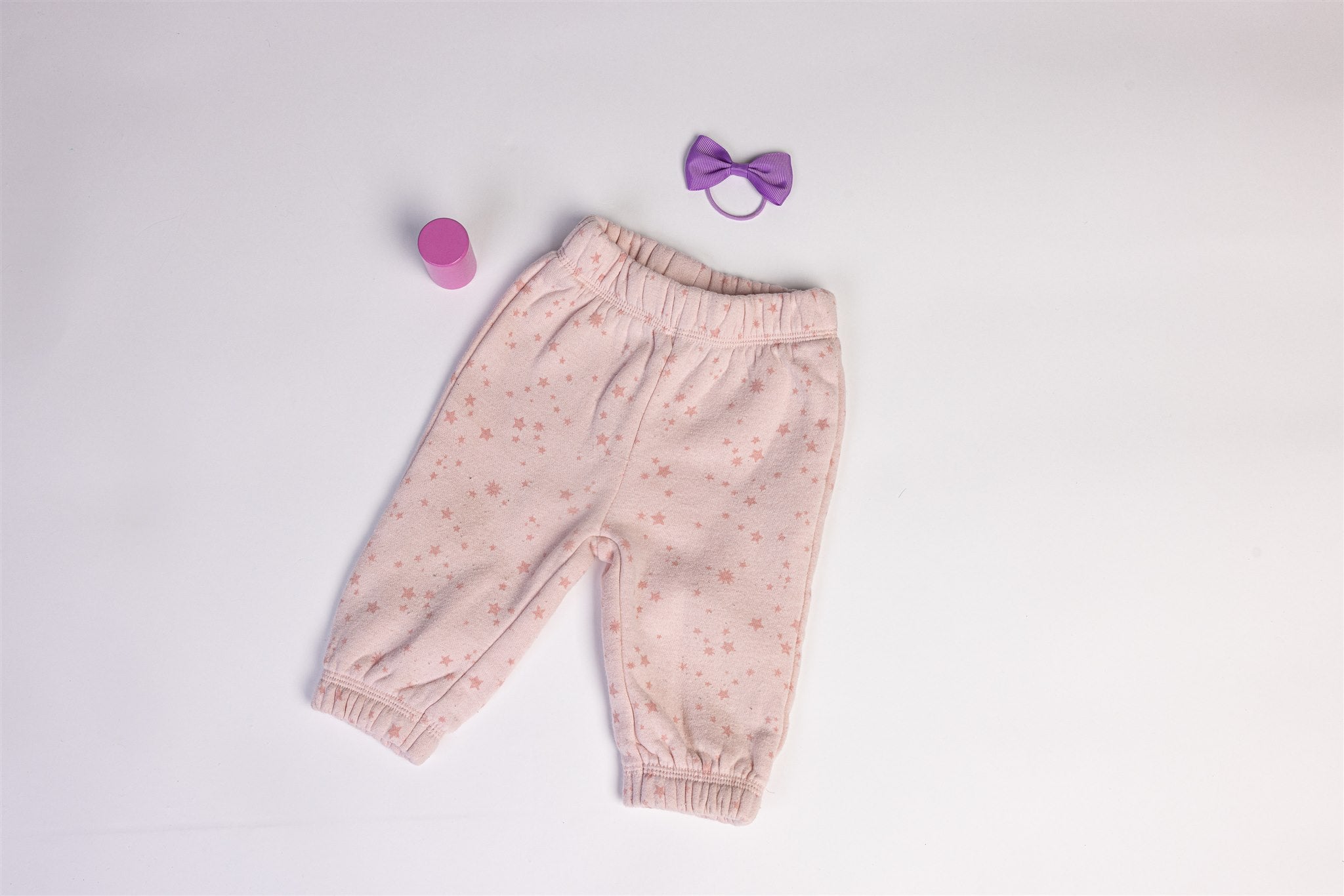 Light pink trousers with pink stars
