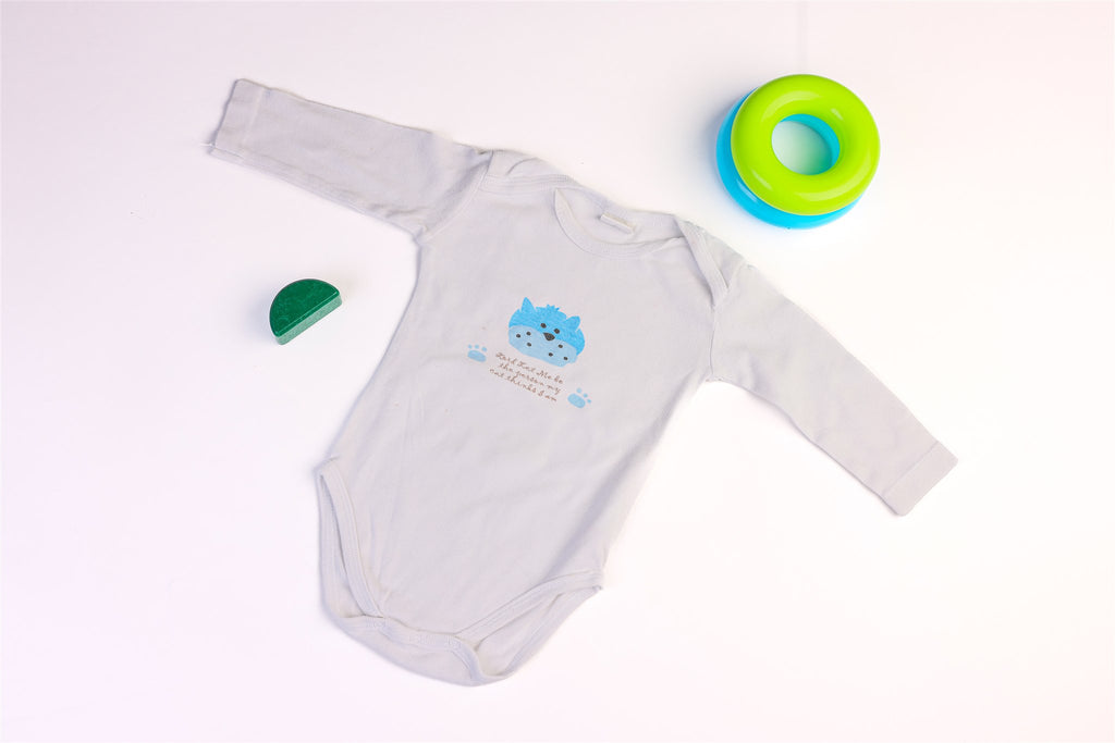 White long-sleeved cat bodysuit "Lord Let Me be the person my cat thinks I am"