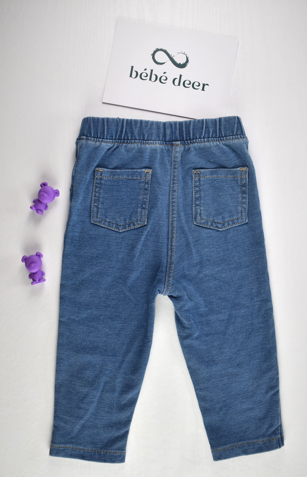 Blue jeggings-style trousers