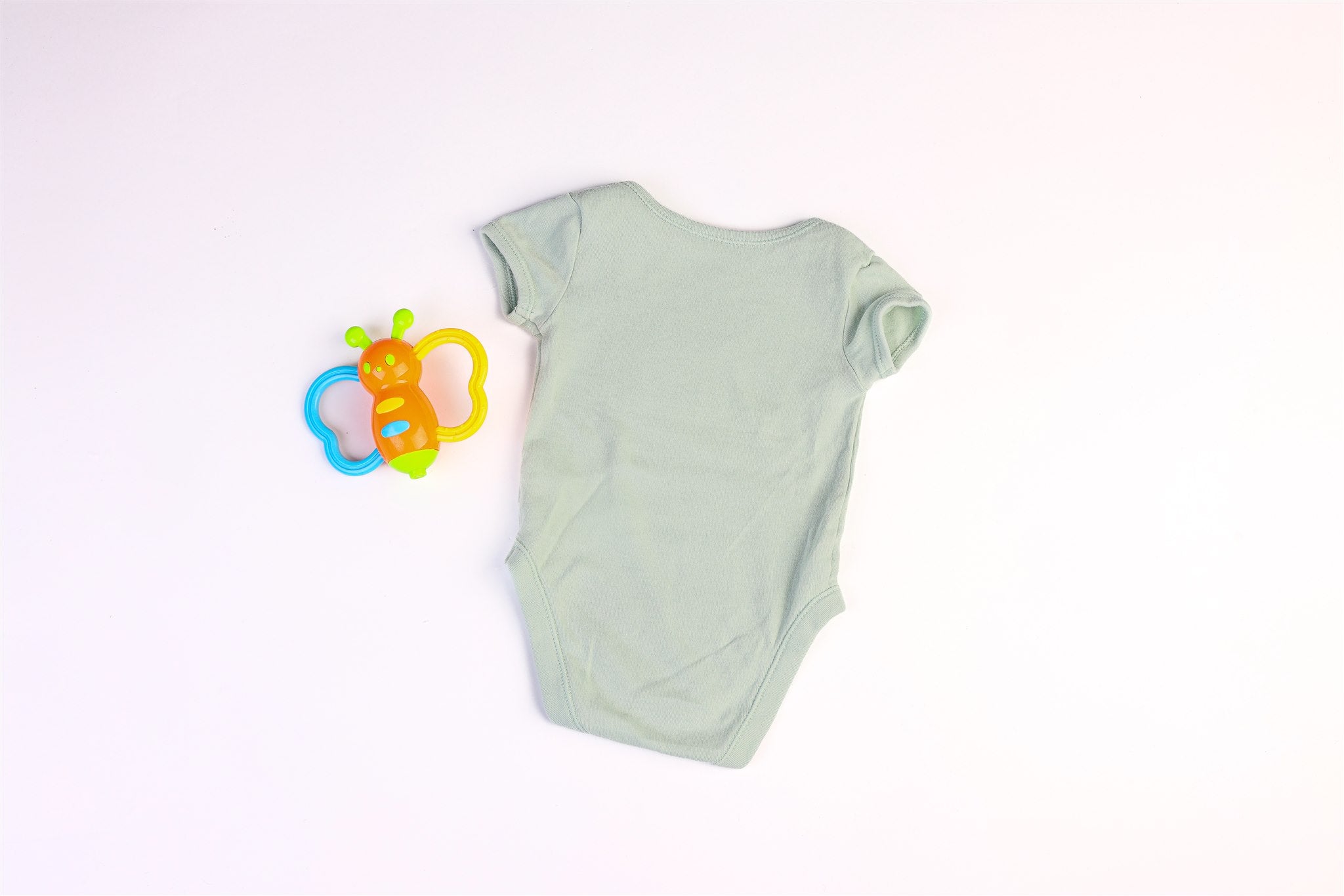 Green short-sleeved bodysuit