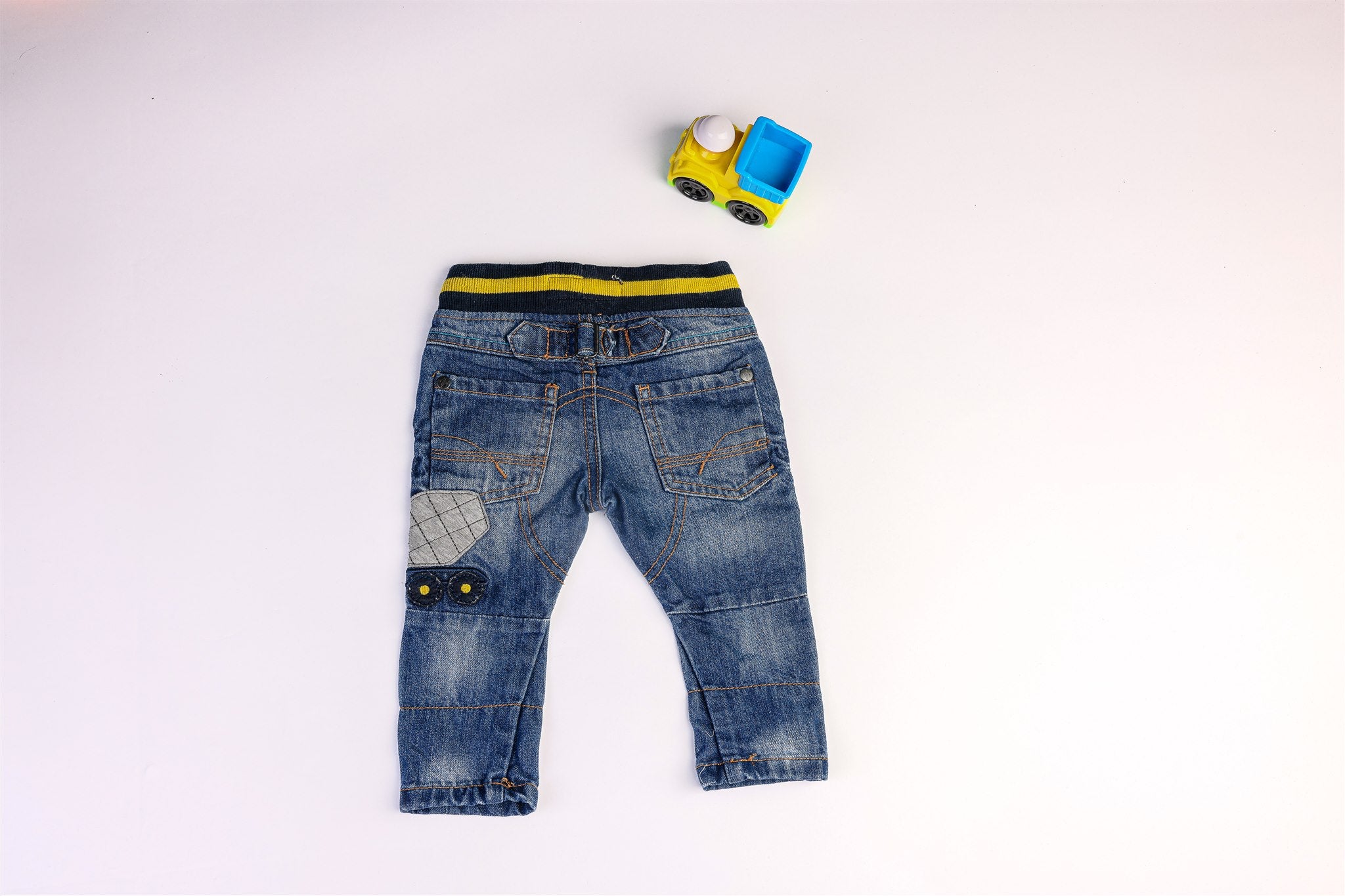 Jeans with side truck detail