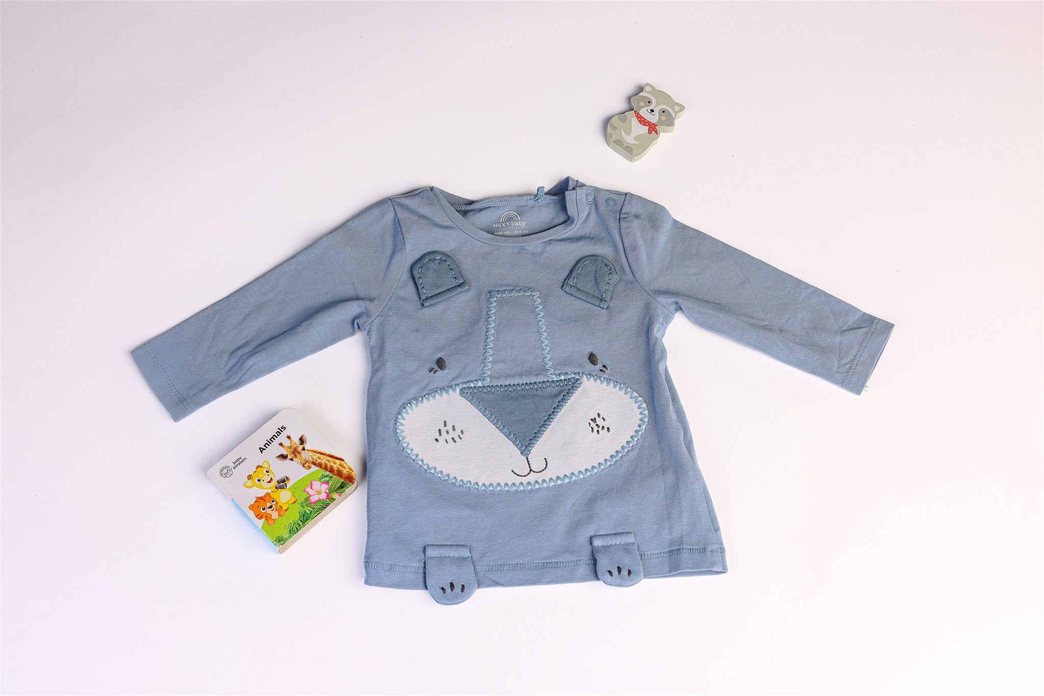 Blue long-sleeved bear top