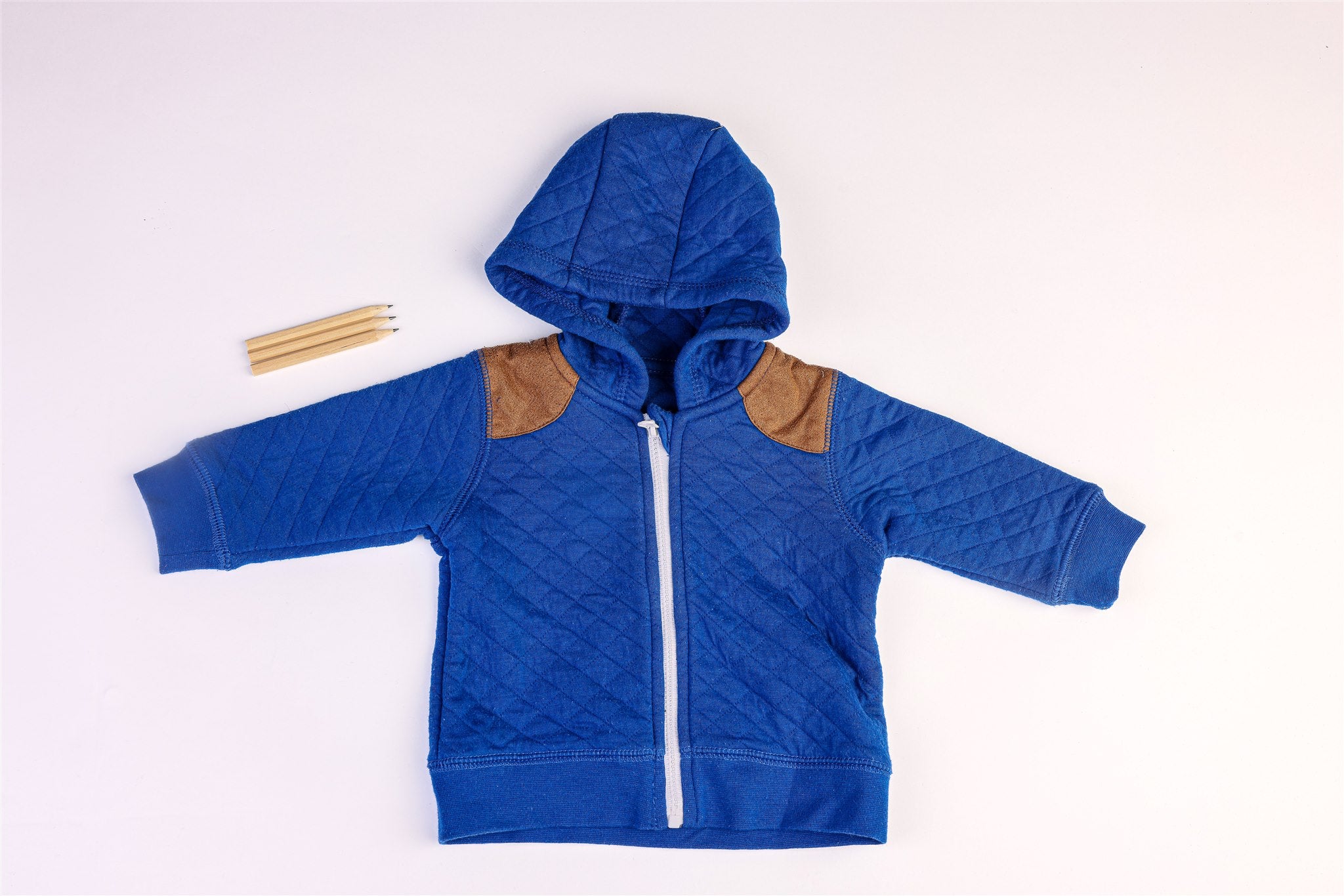 Blue jacket with brown epaulettes