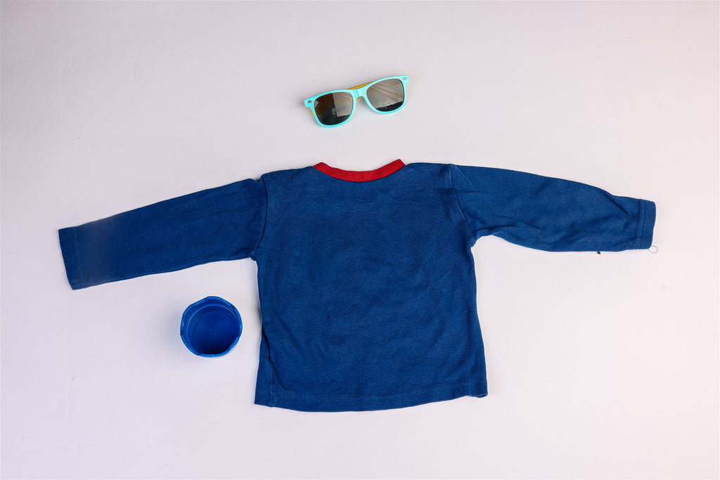 Two-piece pyjamas in rocket blue "up, up, and away"