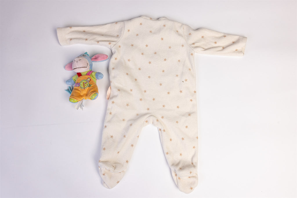 Winnie the Pooh "I wonder how many wishes a star can give"