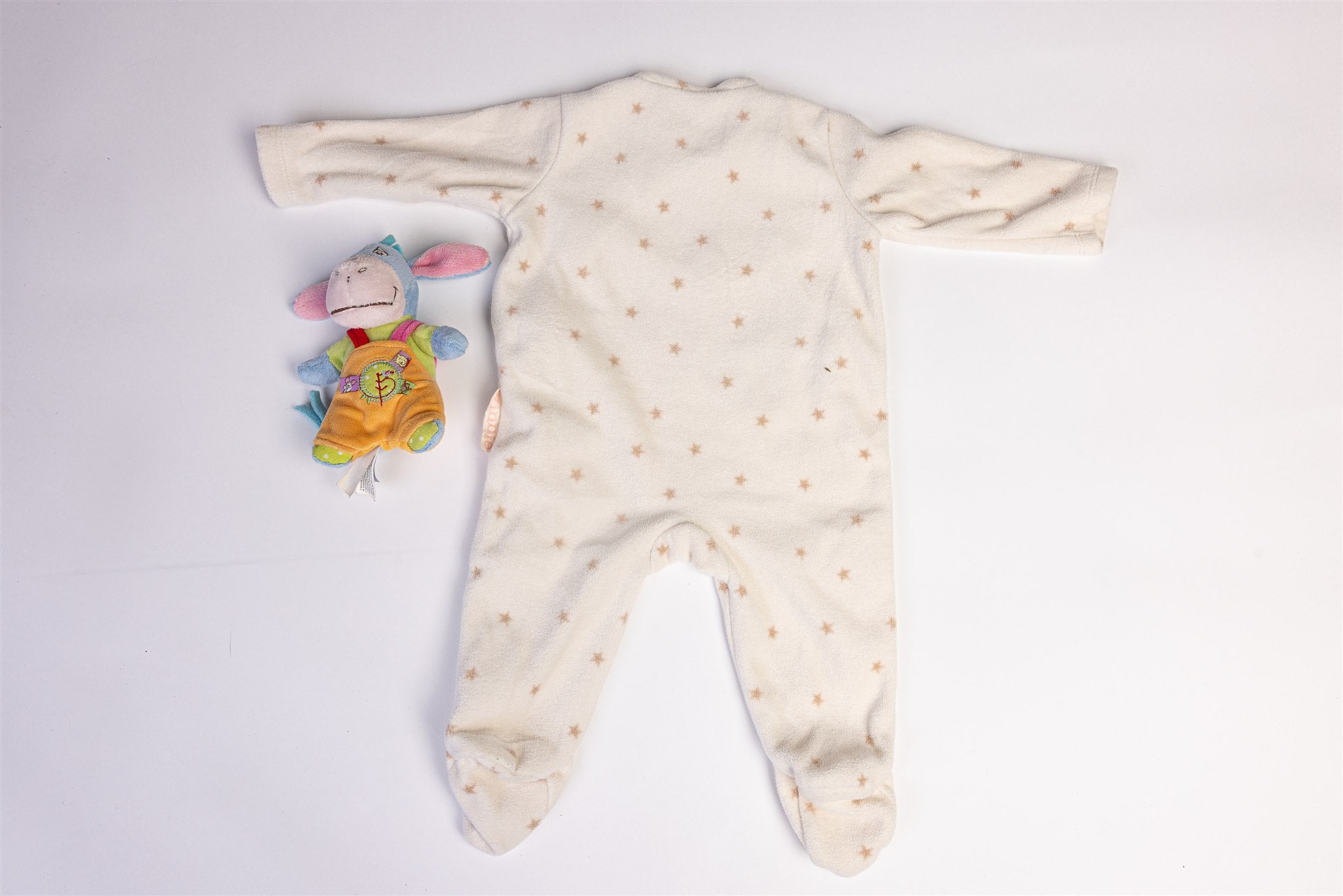 Winnie the Pooh "I wonder how many wishes a star can give"