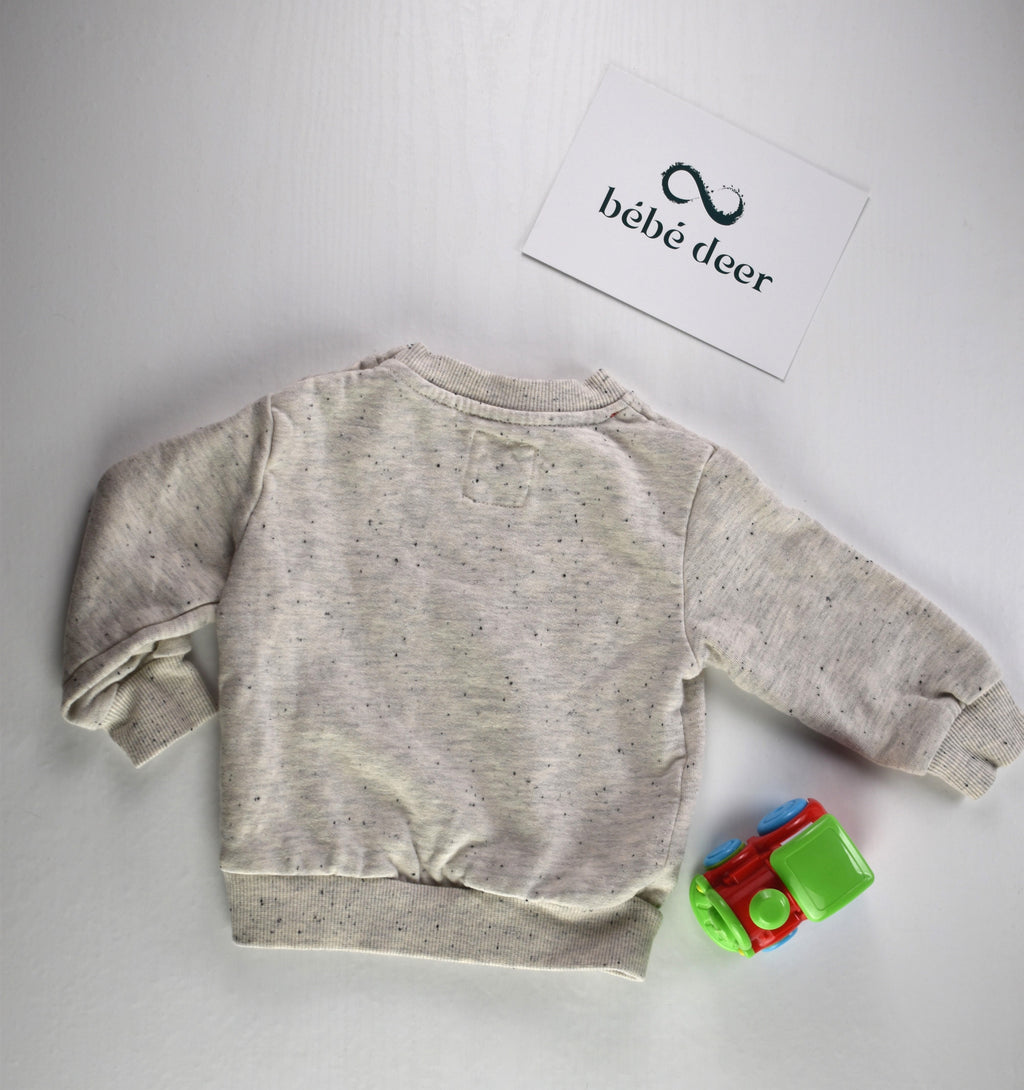 Beige jumper “Believe in Santa”