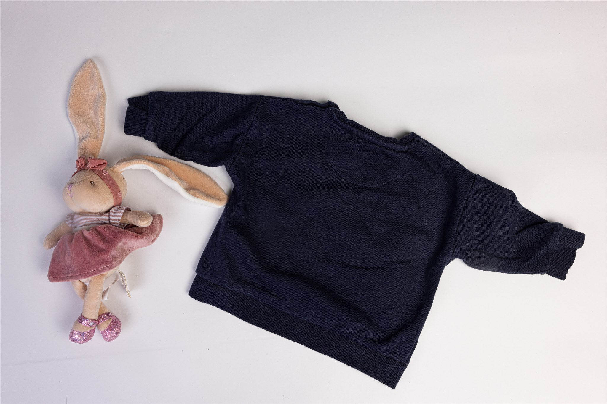 Navy blue "Play" jumper