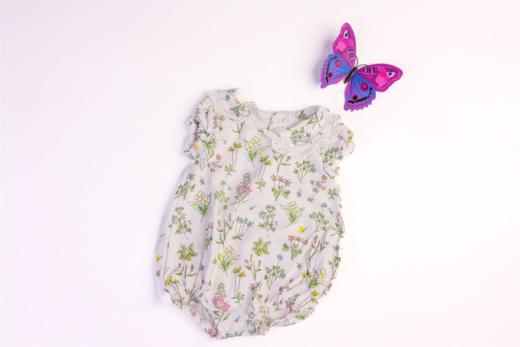 Short-sleeved floral bodysuit