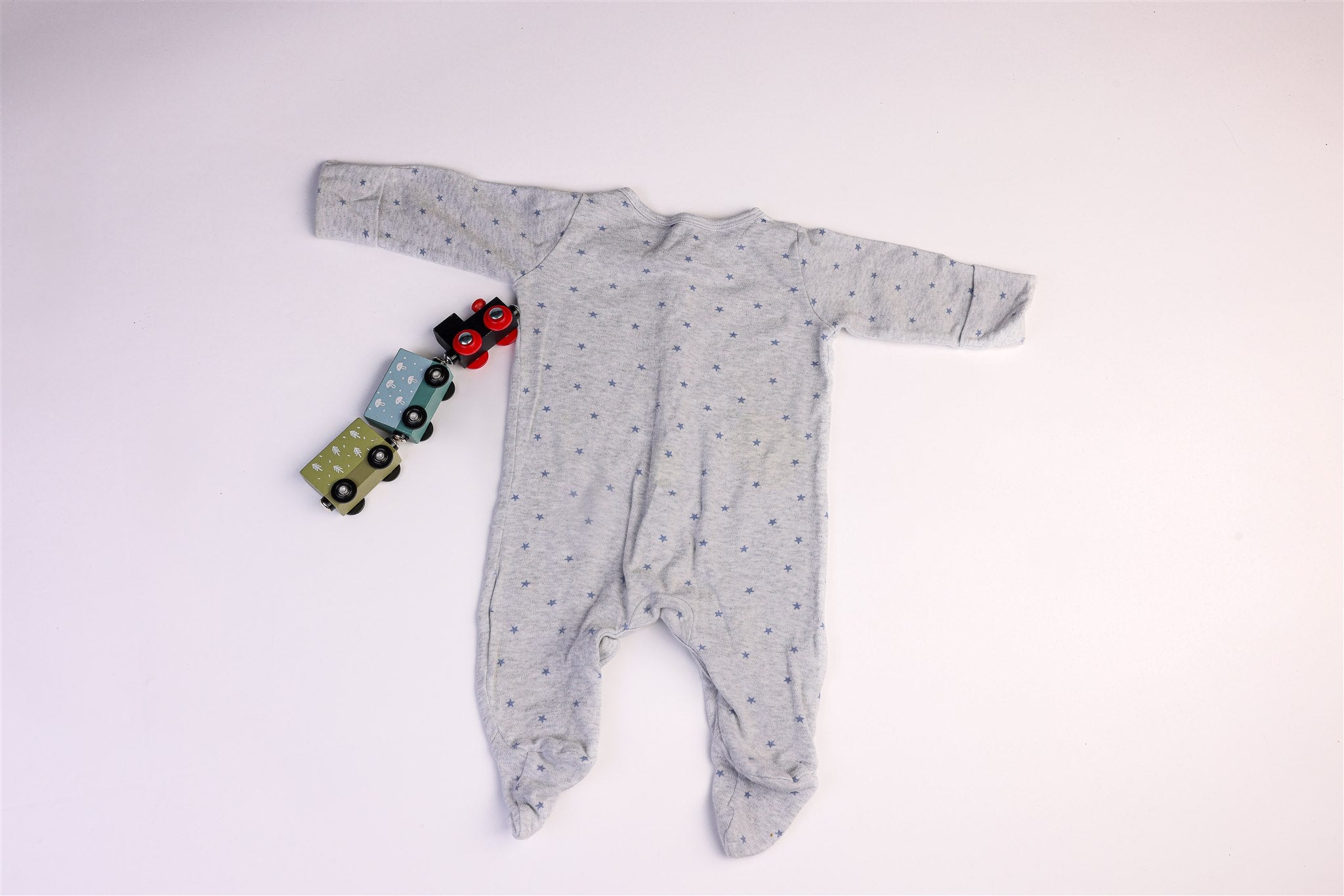 White animal and nature sleepsuit