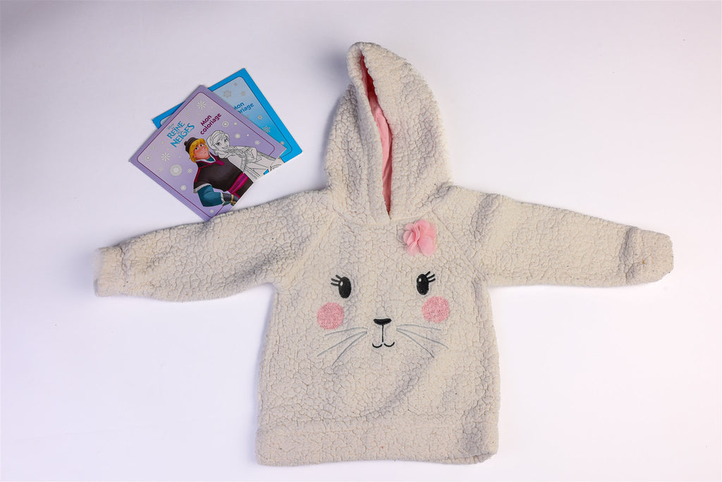 Cat hoodie with embossed flower