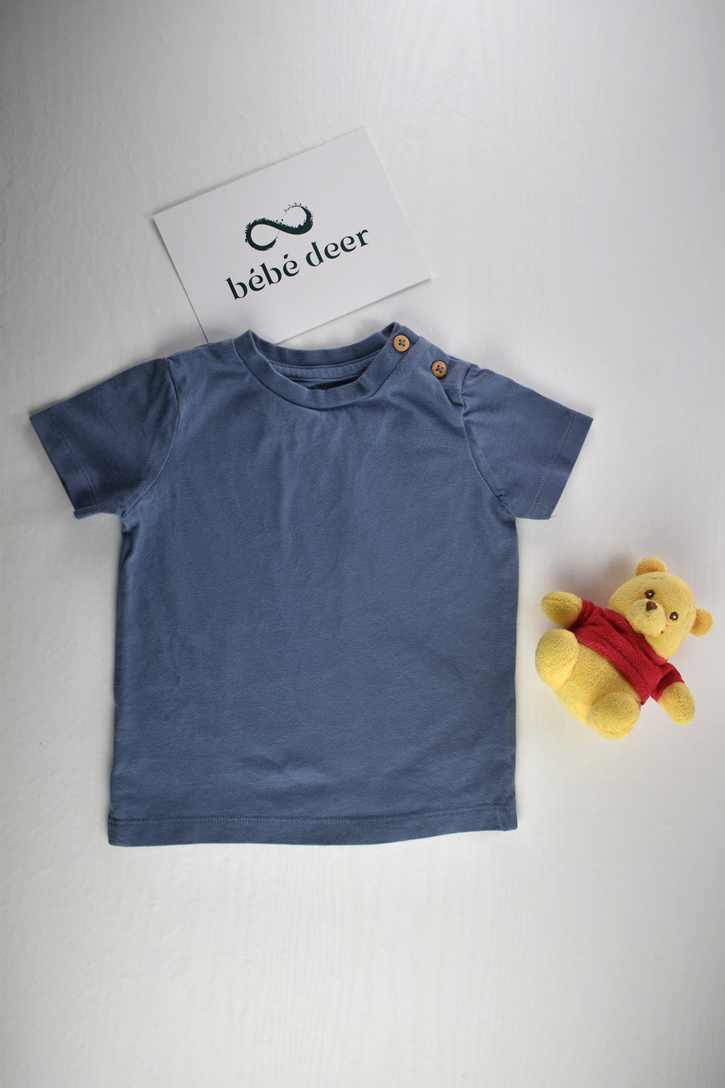 Blue short-sleeved top