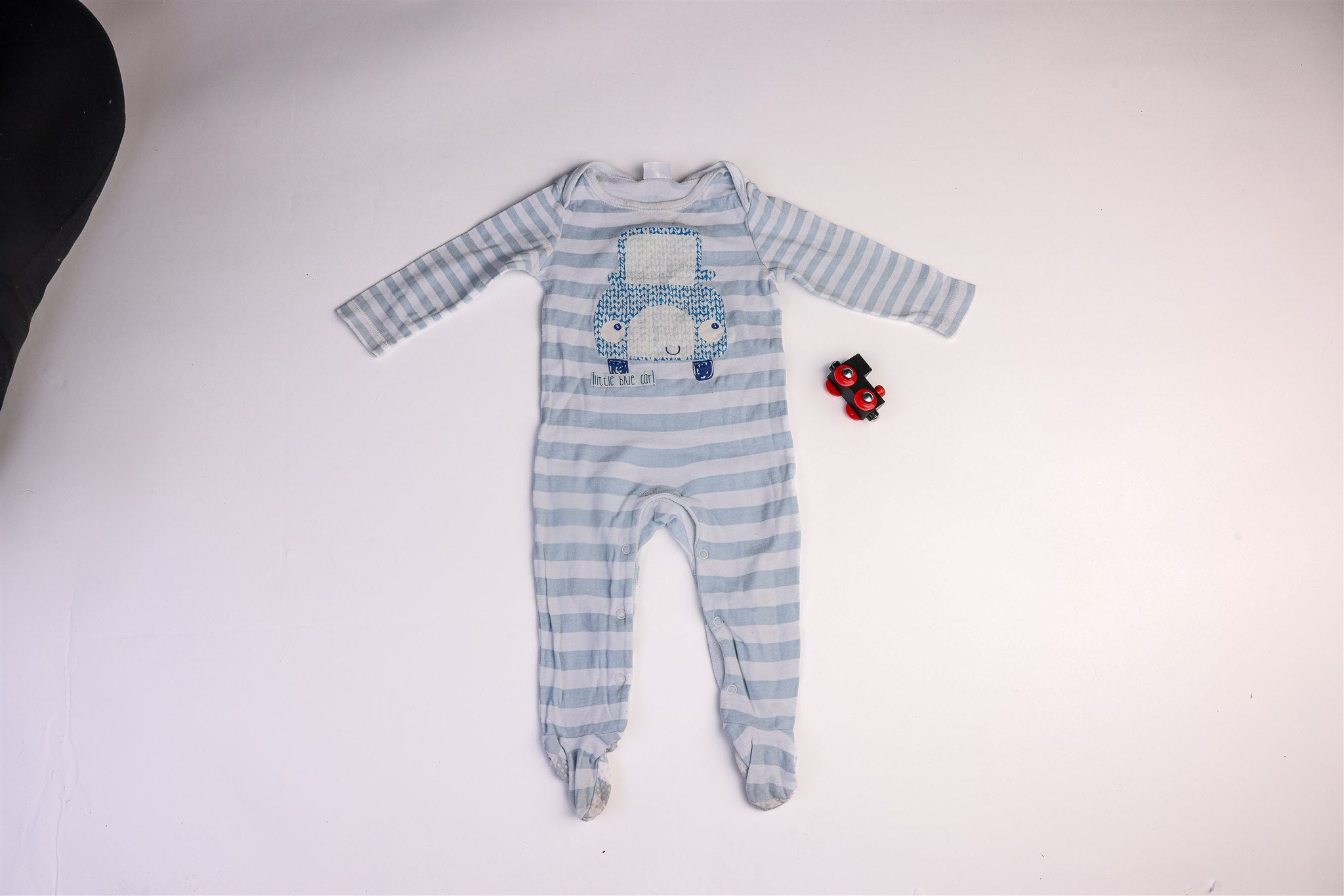 Striped sleepsuit "Little Blue Car" print