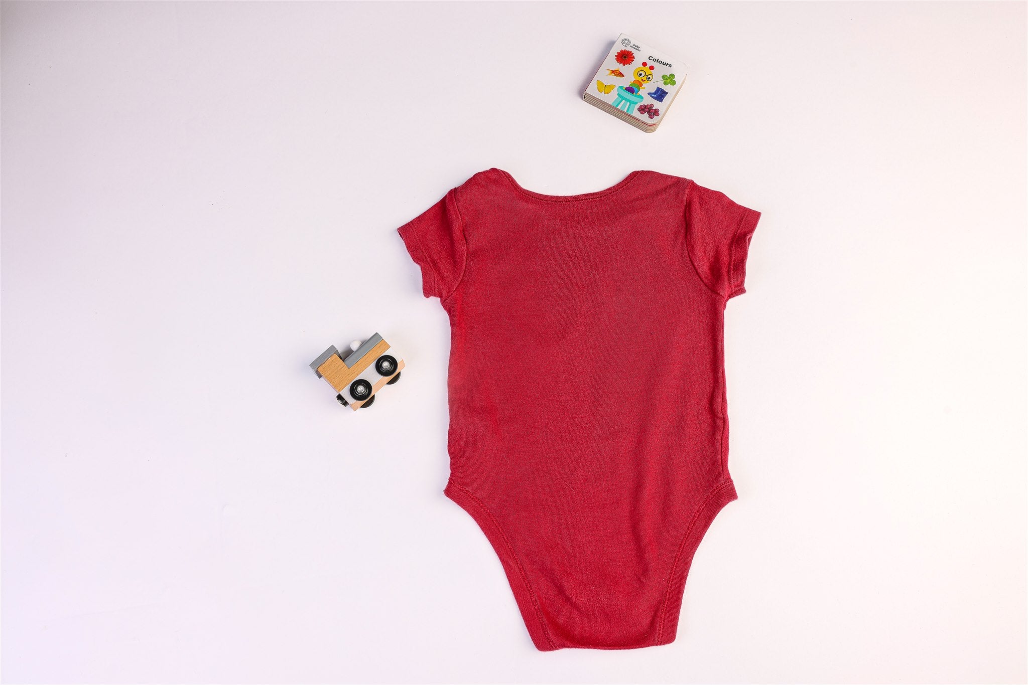 Red Minnie Mouse short-sleeved bodysuit
